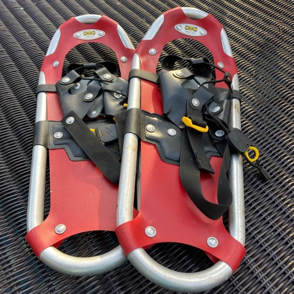 Alias adjustable snowshoes Jr series red - Picture 1 of 8